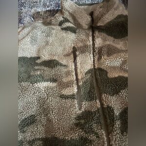 Cabela's Outfitter series